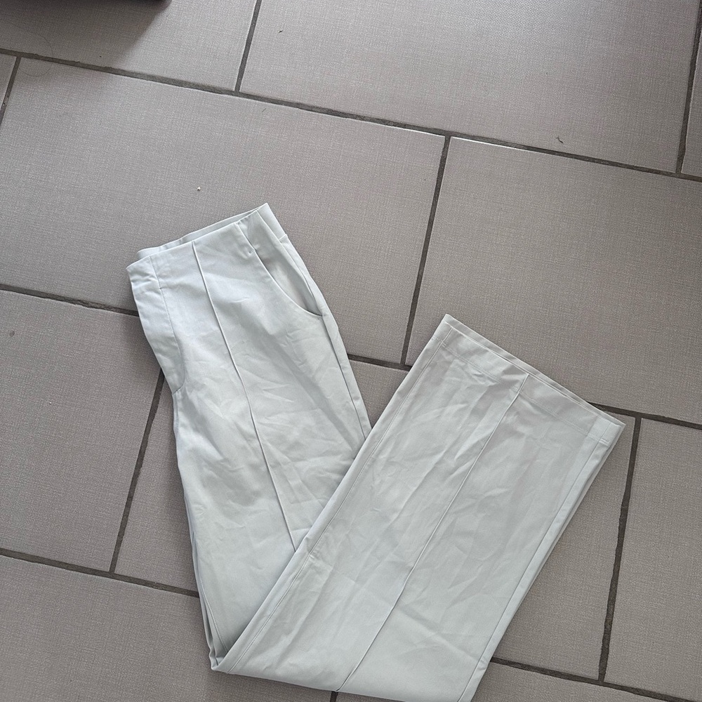 Vuori women’s meta wideleg pant